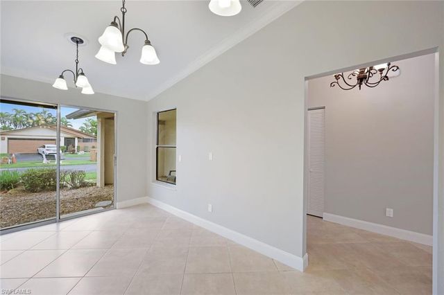 6474 Royal Woods DR, Fort Myers, FL 33908