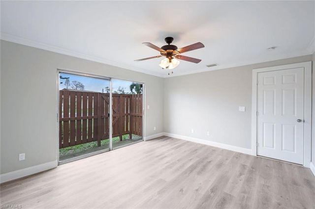 6474 Royal Woods DR, Fort Myers, FL 33908