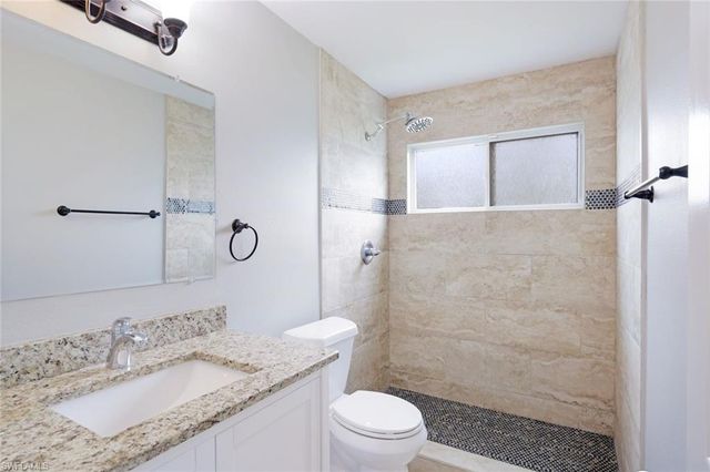 6474 Royal Woods DR, Fort Myers, FL 33908