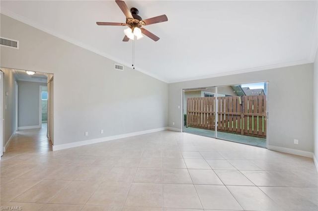 6474 Royal Woods DR, Fort Myers, FL 33908