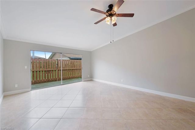6474 Royal Woods DR, Fort Myers, FL 33908