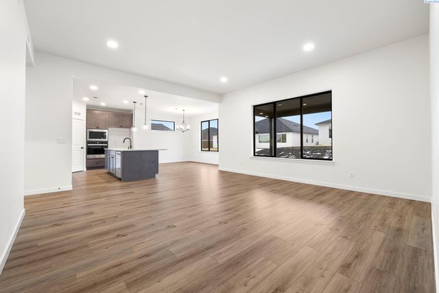 3791 Morningside Parkway, Richland, WA 99352