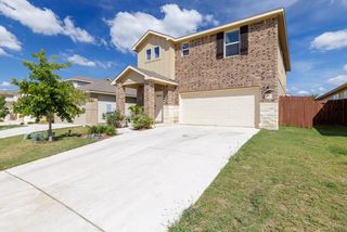 132 Skycroft CIR, Liberty Hill, TX 78642