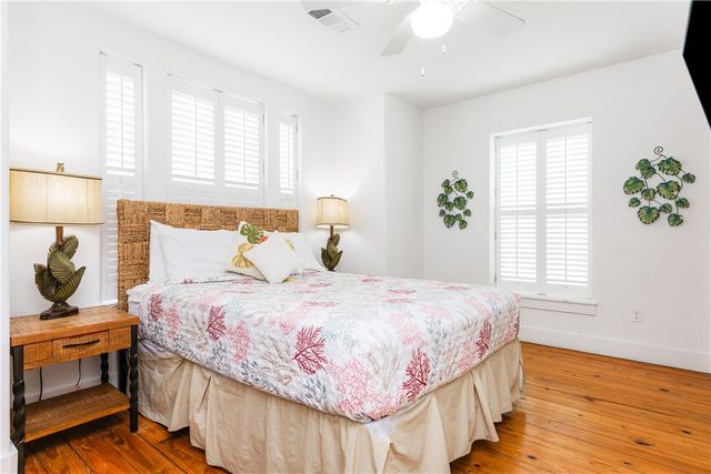 2120 S 11th St 401, Port Aransas, TX 78373