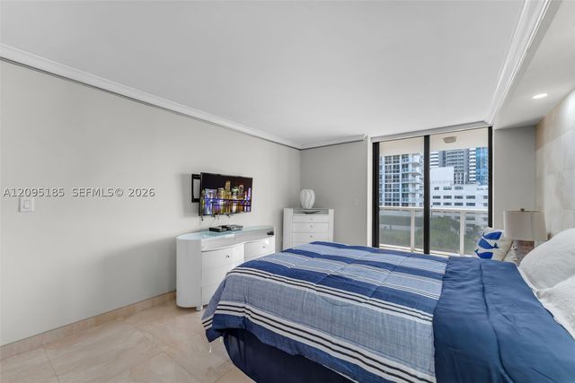 6423 Collins Ave 901, Miami Beach, FL 33141