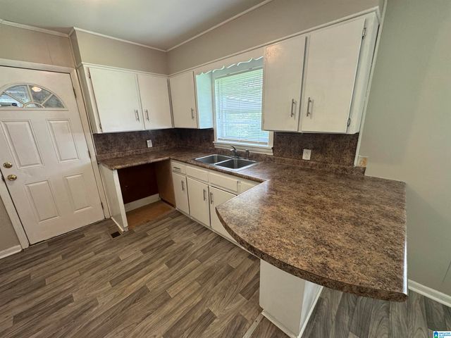 1217 BUNCHIE STREET, Hueytown, AL 35023
