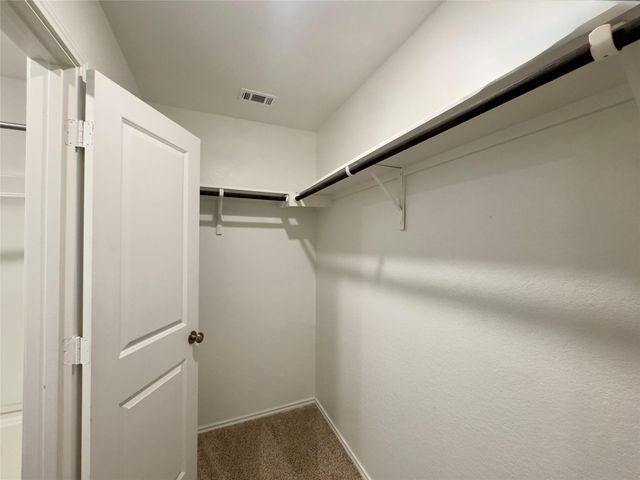 512 Gabbro GDNS, Maxwell, TX 78656