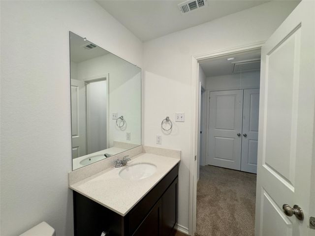 512 Gabbro GDNS, Maxwell, TX 78656