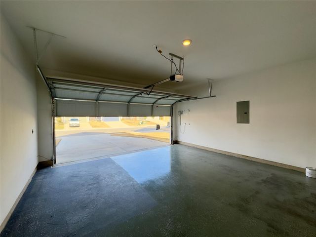 512 Gabbro GDNS, Maxwell, TX 78656