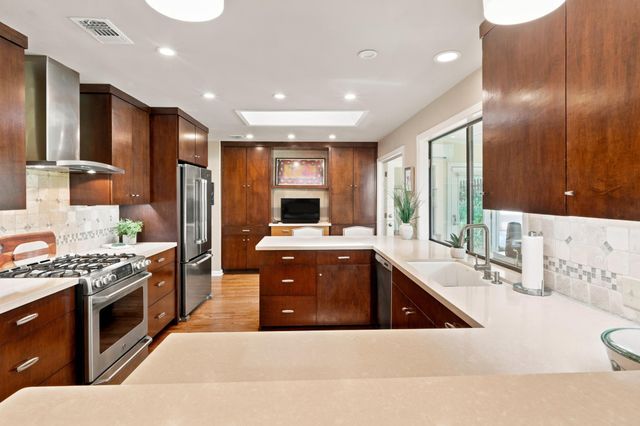 1904 Stoneridge RD, Austin, TX 78746