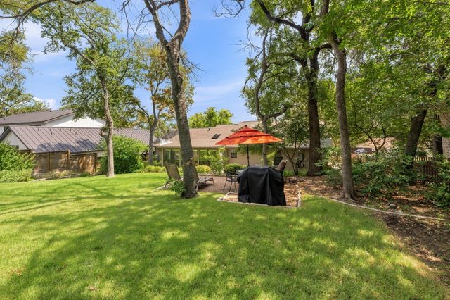1904 Stoneridge RD, Austin, TX 78746