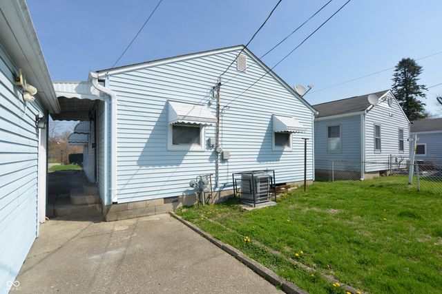 3915 Brookville Road, Indianapolis, IN 46201