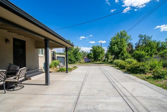 150 S Pierce Street, Lakewood, CO 80226