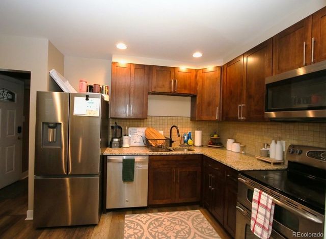 150 S Pierce Street, Lakewood, CO 80226