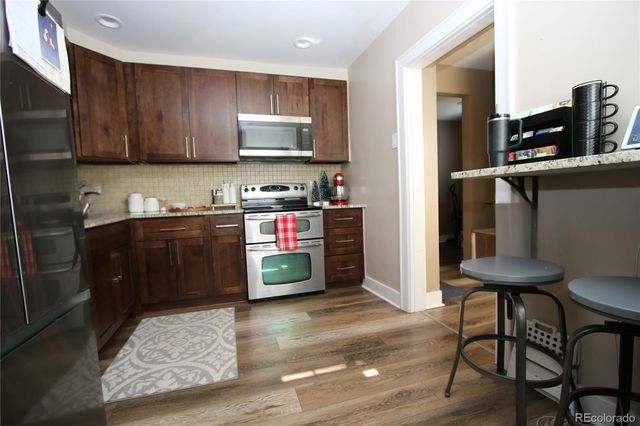 150 S Pierce Street, Lakewood, CO 80226