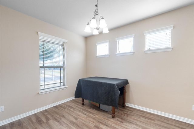 136 Wallin Farms DR, Hutto, TX 78634