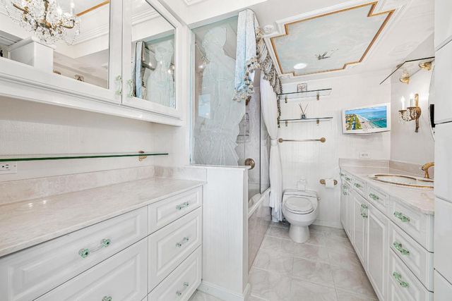 2170 Ibis Isle Road 8, Palm Beach, FL 33480