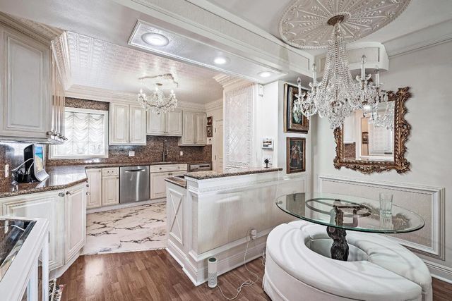 2170 Ibis Isle Road 8, Palm Beach, FL 33480