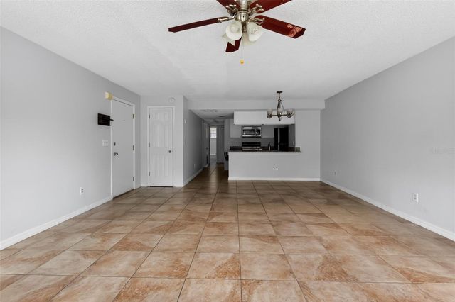 2016 ROYAL BAY BOULEVARD 103, Kissimmee, FL 34746