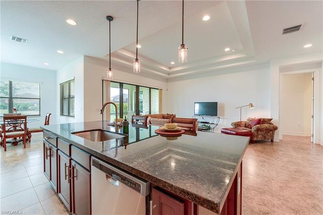 9209 Woodhurst DR, Naples, FL 34120