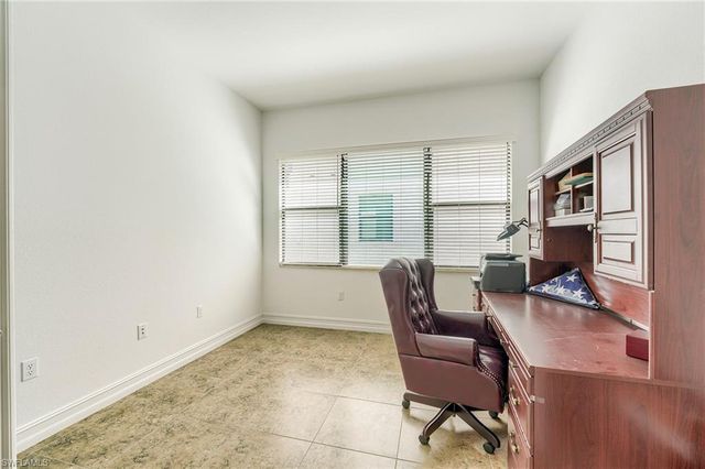 9209 Woodhurst DR, Naples, FL 34120