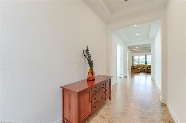 9209 Woodhurst DR, Naples, FL 34120
