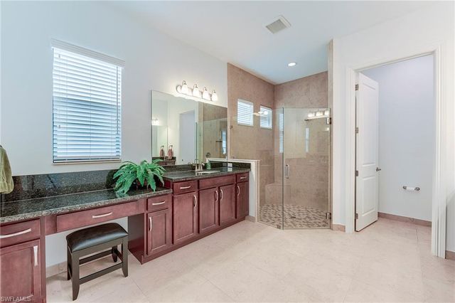 9209 Woodhurst DR, Naples, FL 34120