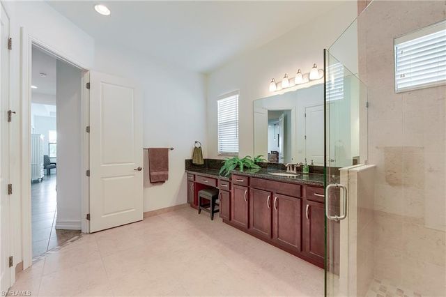 9209 Woodhurst DR, Naples, FL 34120