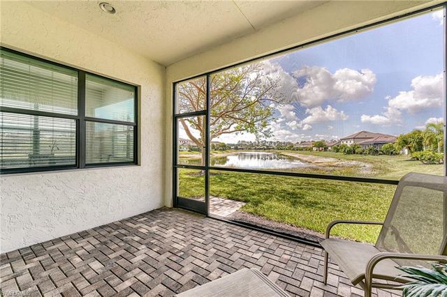 9209 Woodhurst DR, Naples, FL 34120