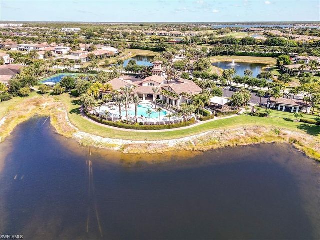 9209 Woodhurst DR, Naples, FL 34120