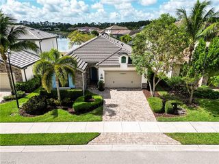 9209 Woodhurst DR, Naples, FL 34120
