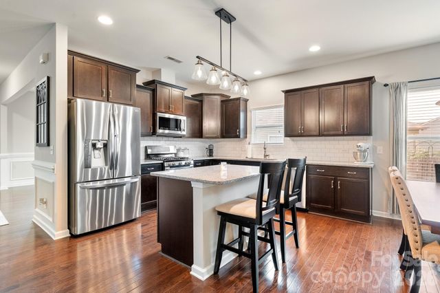 805 Scenic Way, Matthews, NC 28104