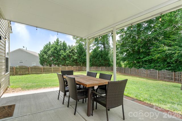 805 Scenic Way, Matthews, NC 28104