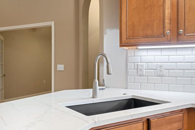 117 Christal Drive, Georgetown, KY 40324