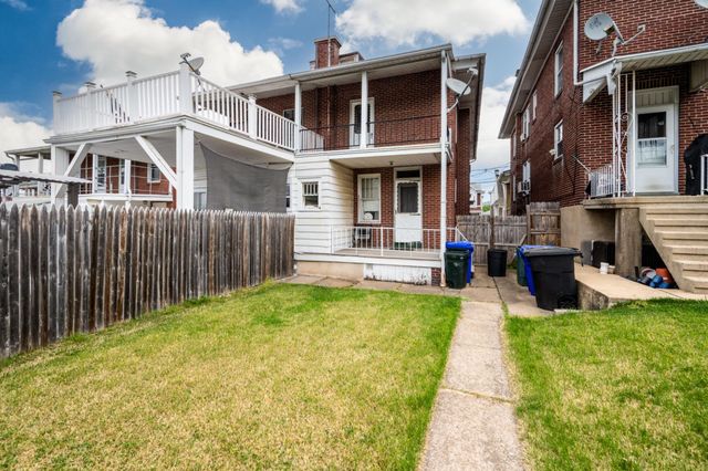 42 CRESTMONT ST, Reading, PA 19611