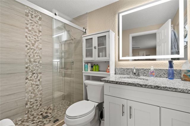 115 TEN OAK PLACE, Valrico, FL 33594