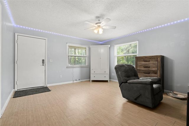 115 TEN OAK PLACE, Valrico, FL 33594