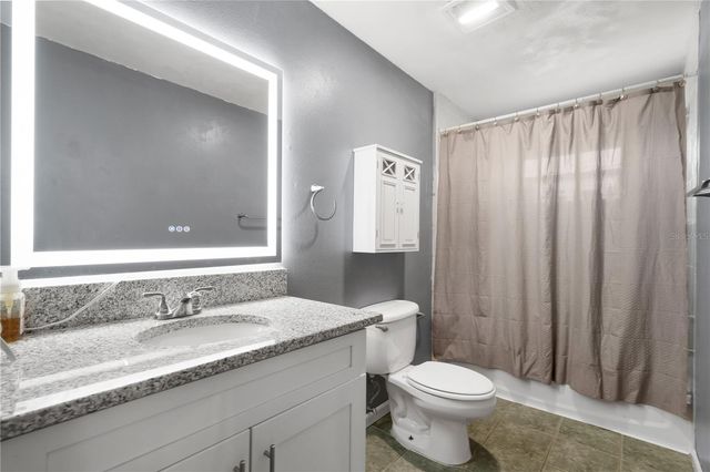 115 TEN OAK PLACE, Valrico, FL 33594