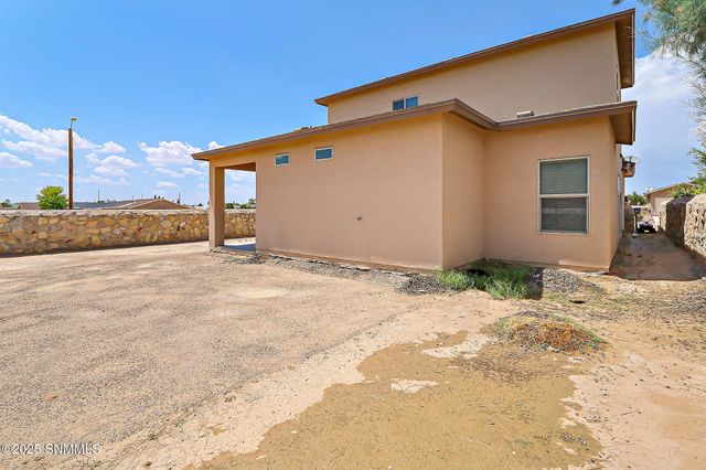 1132 Natalia, Anthony, NM 88021