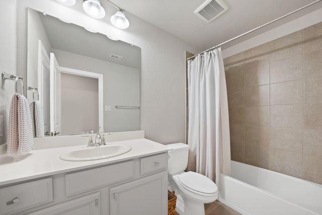 420 Montrose Drive, Rockwall, TX 75087