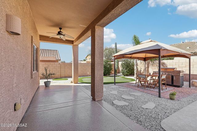 11372 W Smooth Pumice Street, Marana, AZ 85658