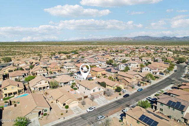 11372 W Smooth Pumice Street, Marana, AZ 85658