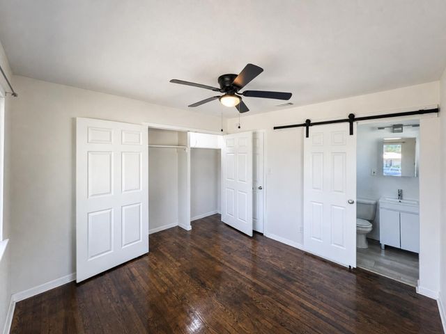 700 Pine Street, Hurst, TX 76053