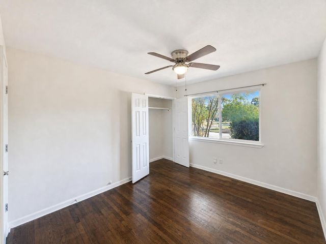 700 Pine Street, Hurst, TX 76053
