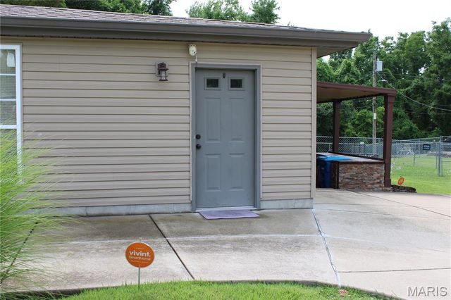 1227 Trampe Avenue, Unincorporated, MO 63138