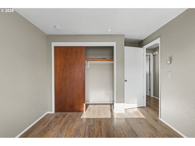 325 W N St, Springfield, OR 97477