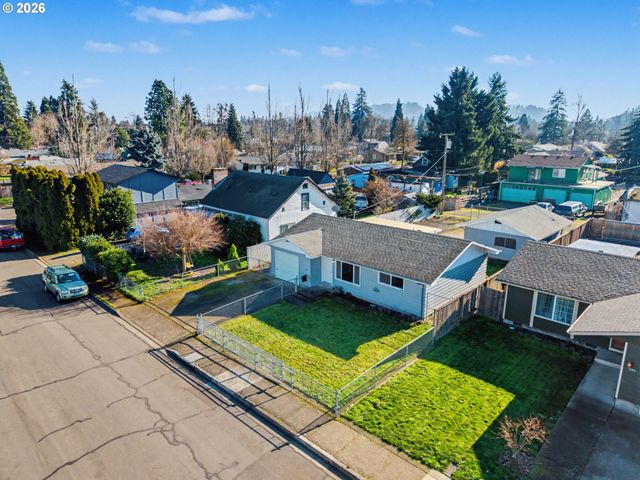 325 W N St, Springfield, OR 97477