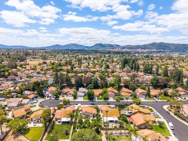 29777 Windwood, Temecula, CA 92591