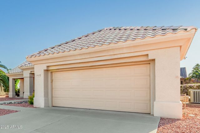 15919 W FALCON RIDGE Drive, Sun City West, AZ 85375