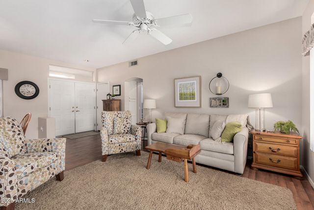 15919 W FALCON RIDGE Drive, Sun City West, AZ 85375